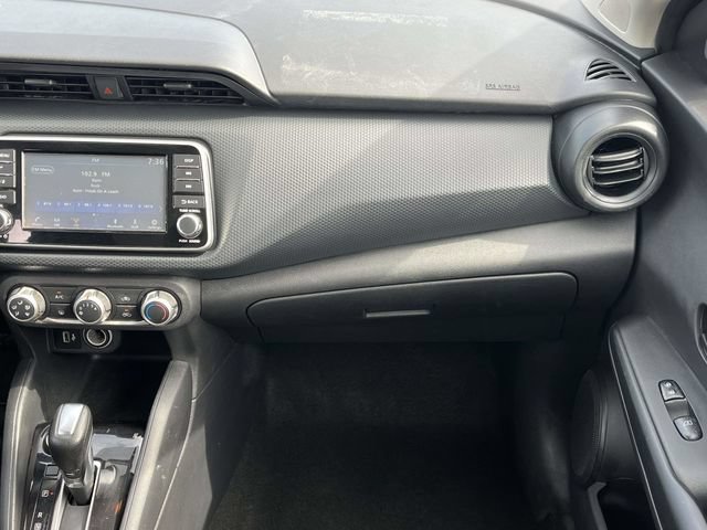 Used 2021 Nissan Kicks S FWD image 18