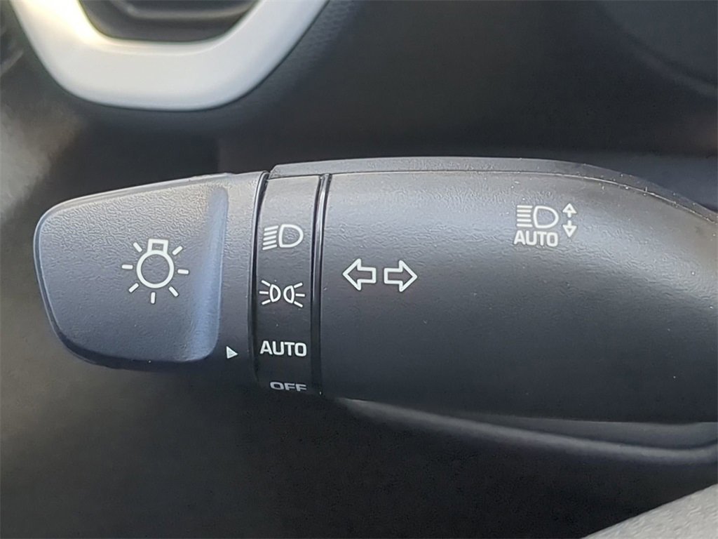 New 2025 Hyundai Venue Limited image 26