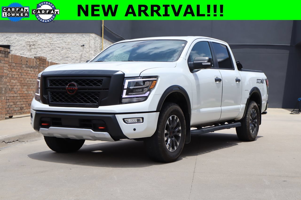 Used 2024 Nissan Titan PRO-4X w/ Pro-4x Convenience Package AWD/4WD image 1