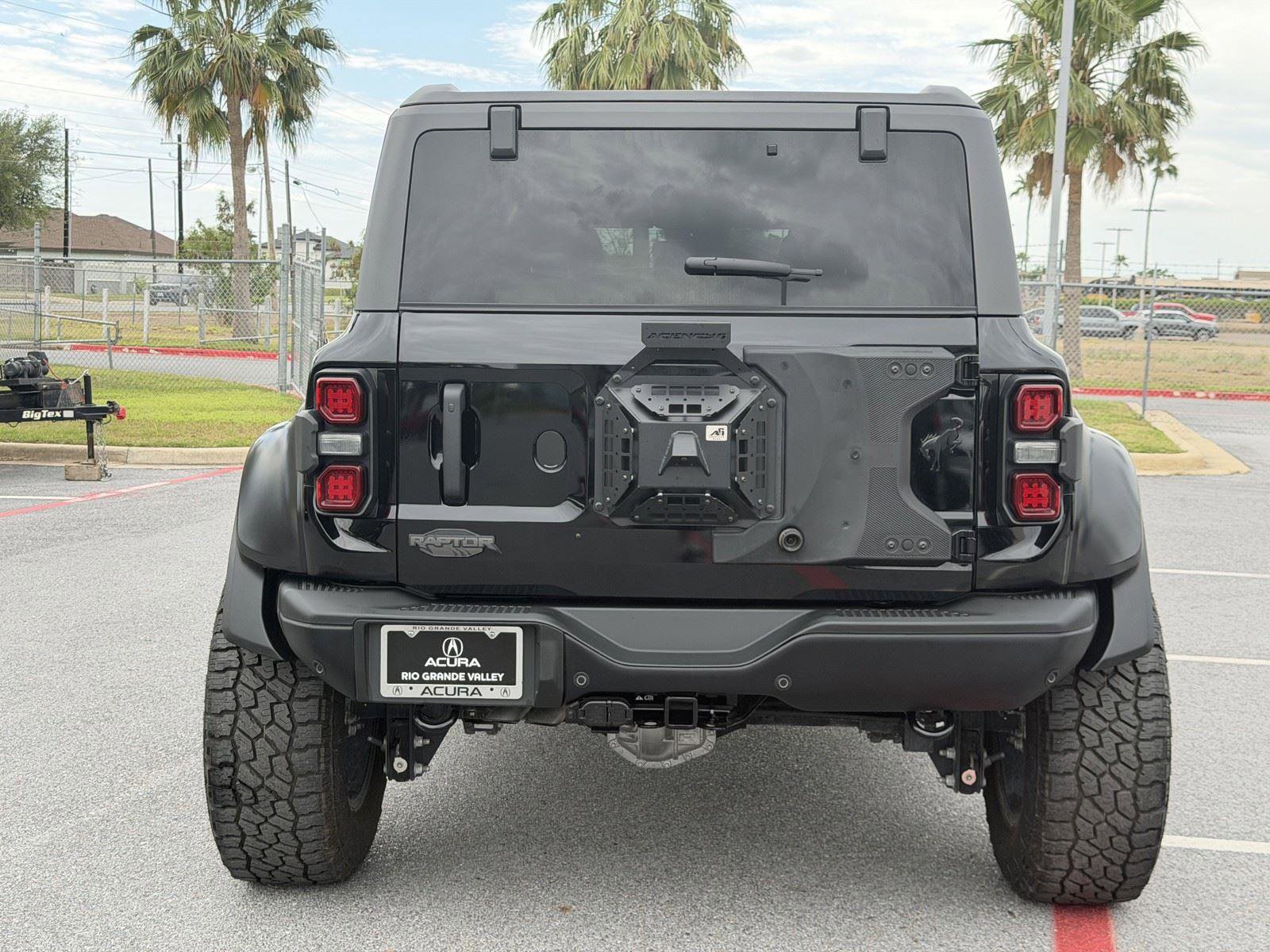 Used 2024 Ford Bronco Raptor w/ Interior Carbon Fiber Pack 6 image 23