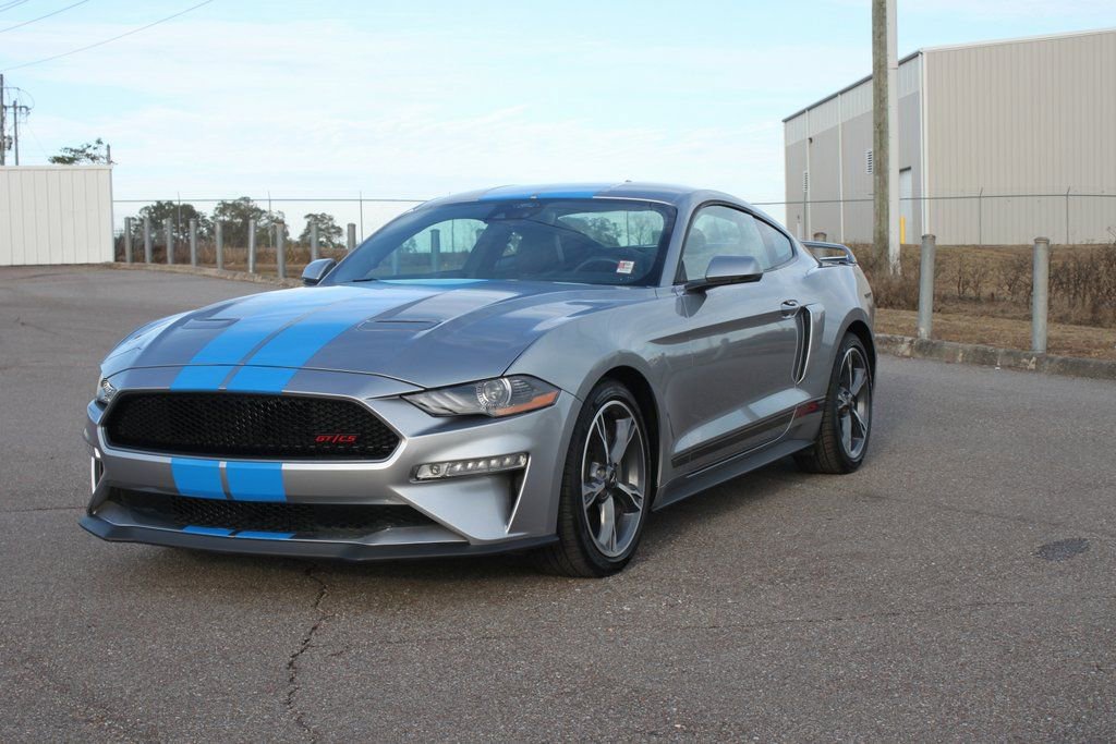 Used 2023 Ford Mustang GT Premium w/ Equipment Group 401A image 2