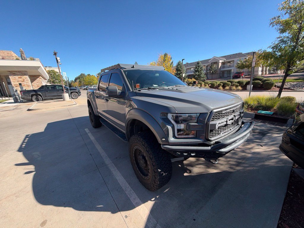 Used 2020 Ford F150 Raptor w/ Equipment Group 802A Luxury AWD/4WD image 4