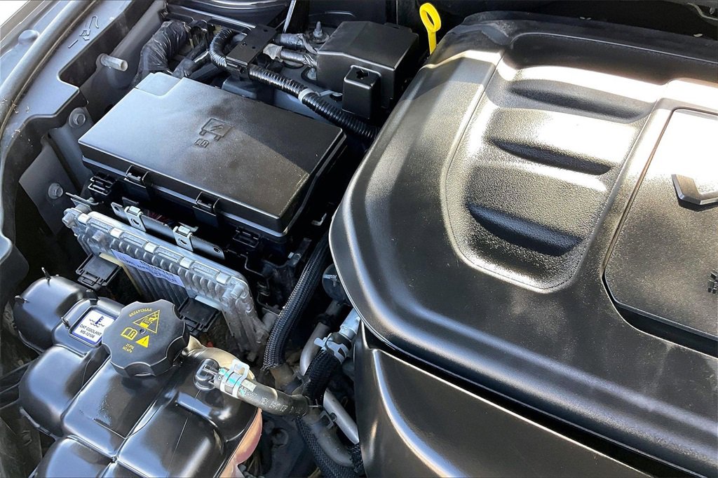 Used 2021 Jeep Grand Cherokee Laredo X image 31