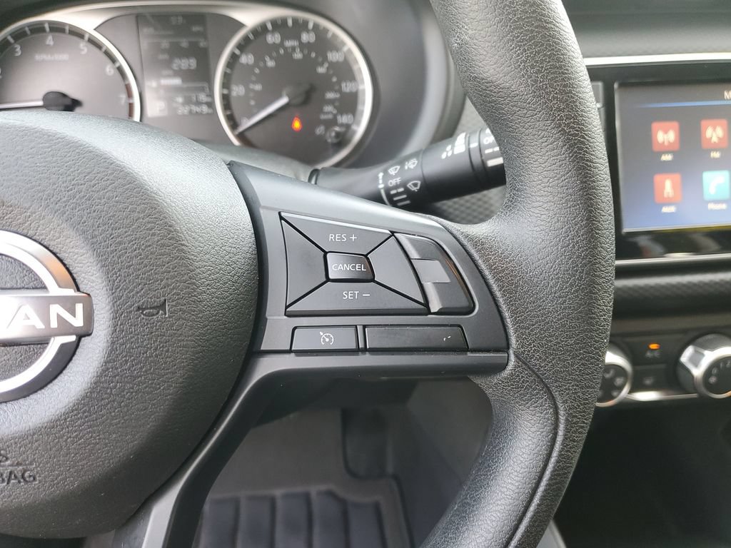 Certified 2025 Nissan Kicks Play S FWD image 25
