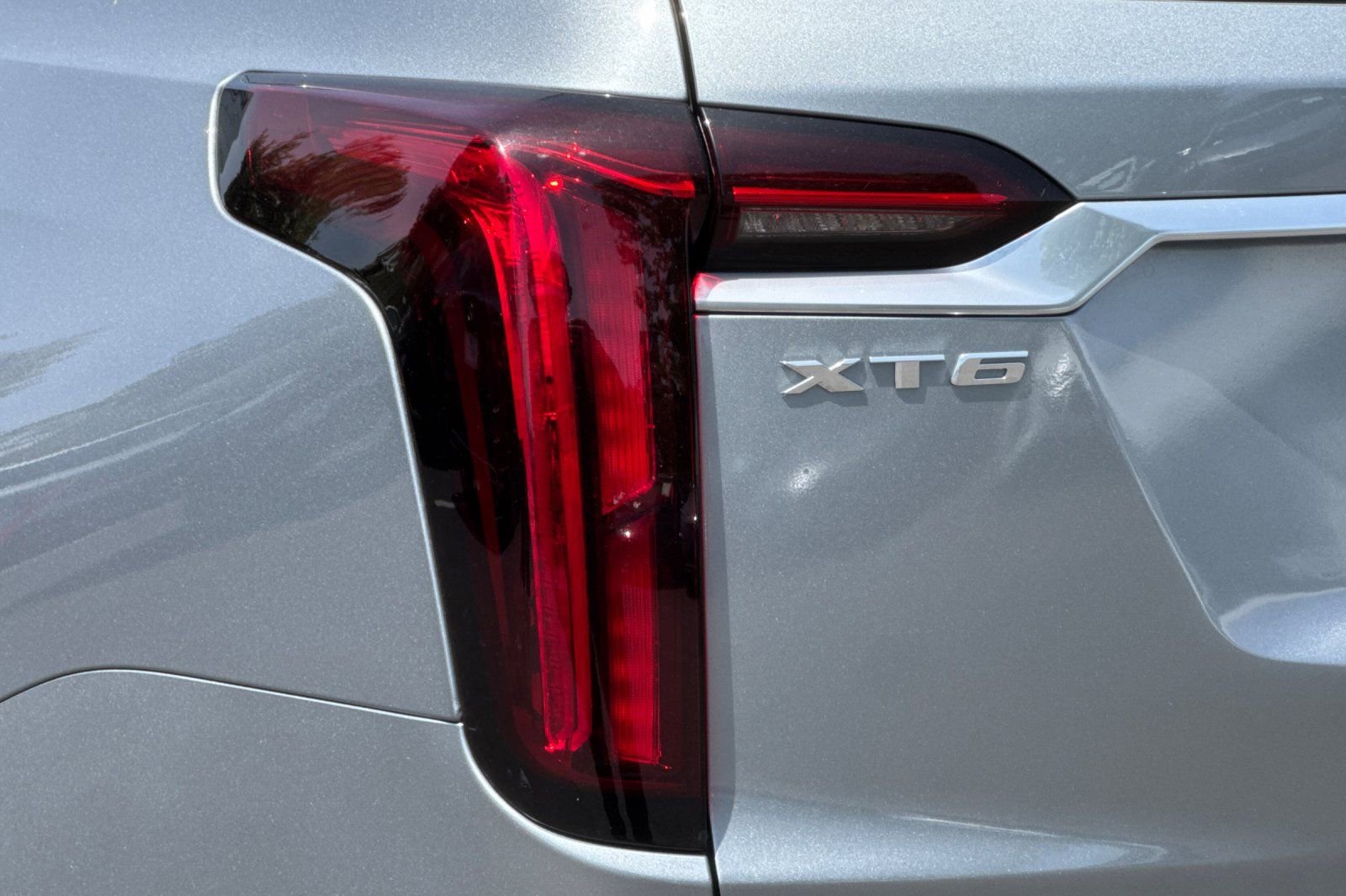 Certified 2025 Cadillac XT6 Premium Luxury FWD image 47