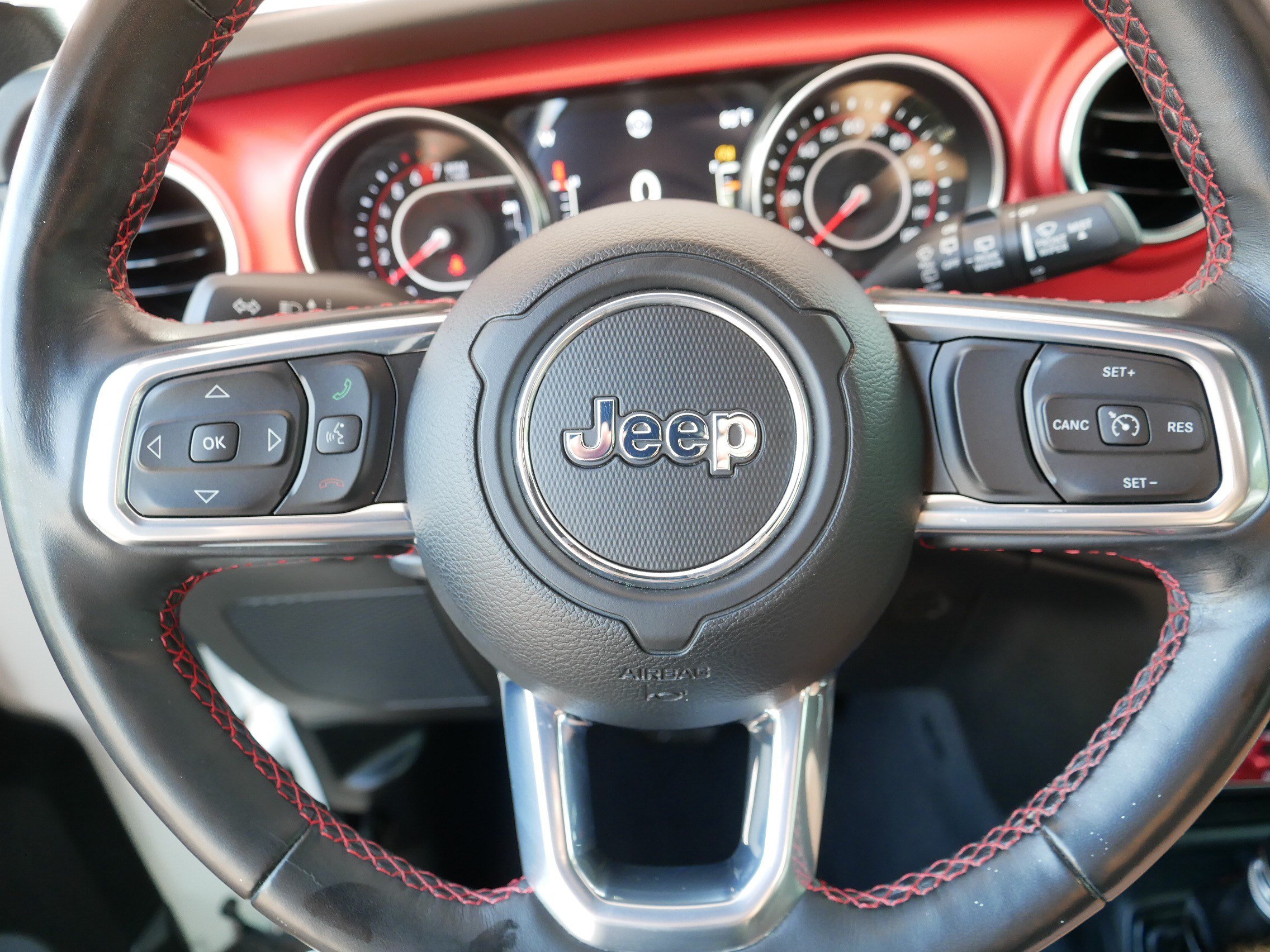 Used 2021 Jeep Wrangler Unlimited Rubicon AWD/4WD image 25