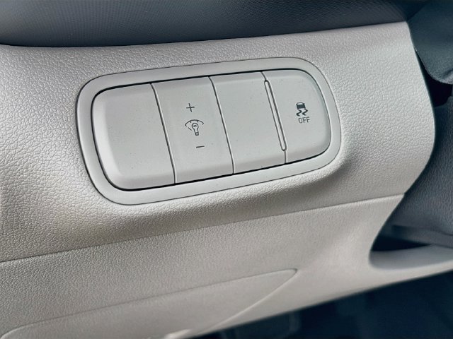 New 2026 Hyundai Venue SEL FWD image 10