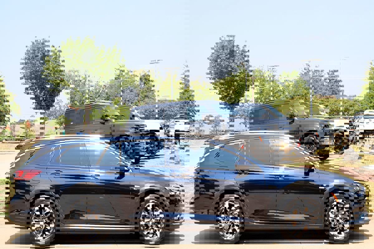 Used 2018 Buick Regal Essence w/ Driver Confidence Package #1 image 59