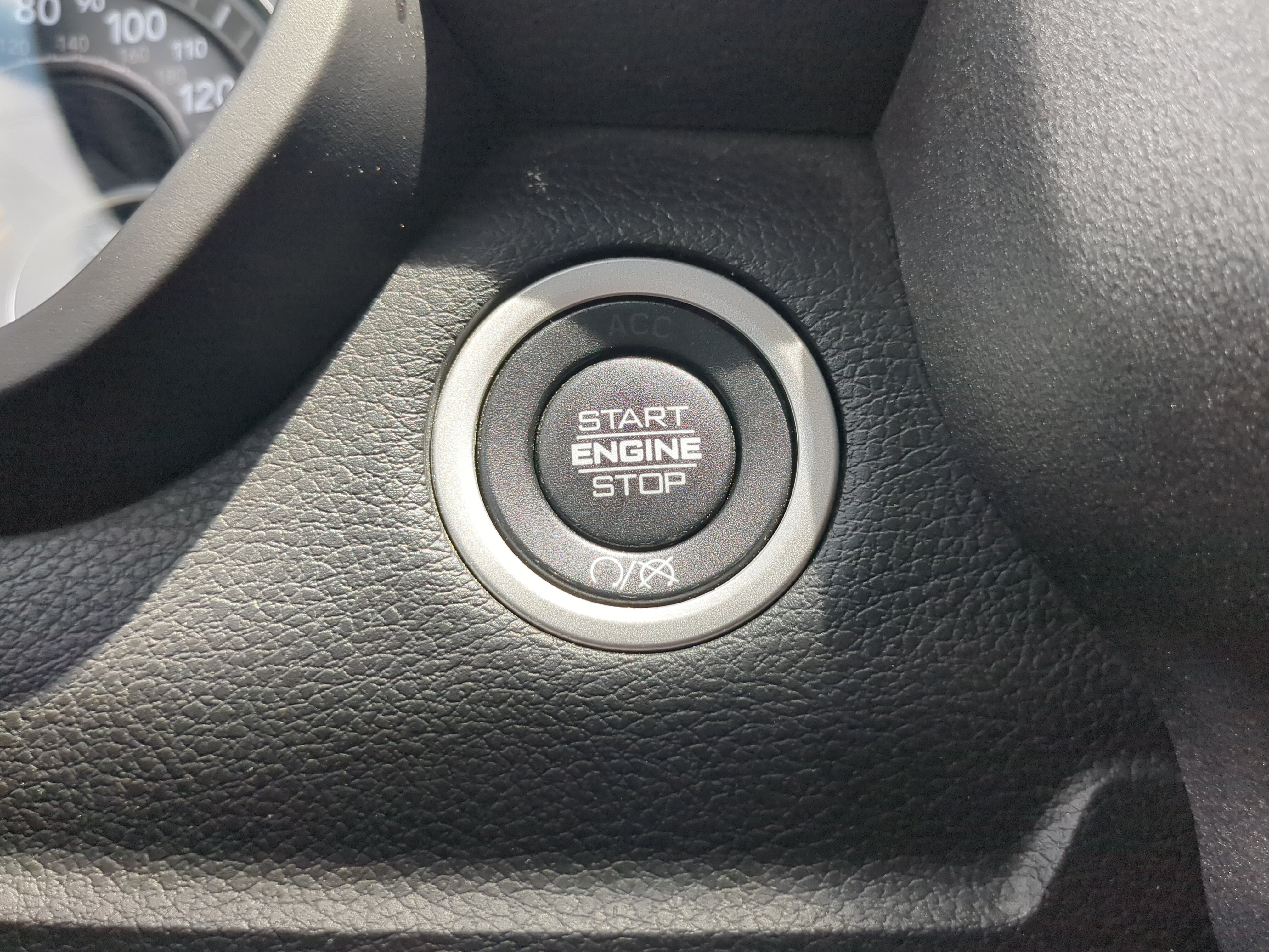 Used 2022 RAM 5500 Tradesman w/ Chrome Appearance Group RWD image 23