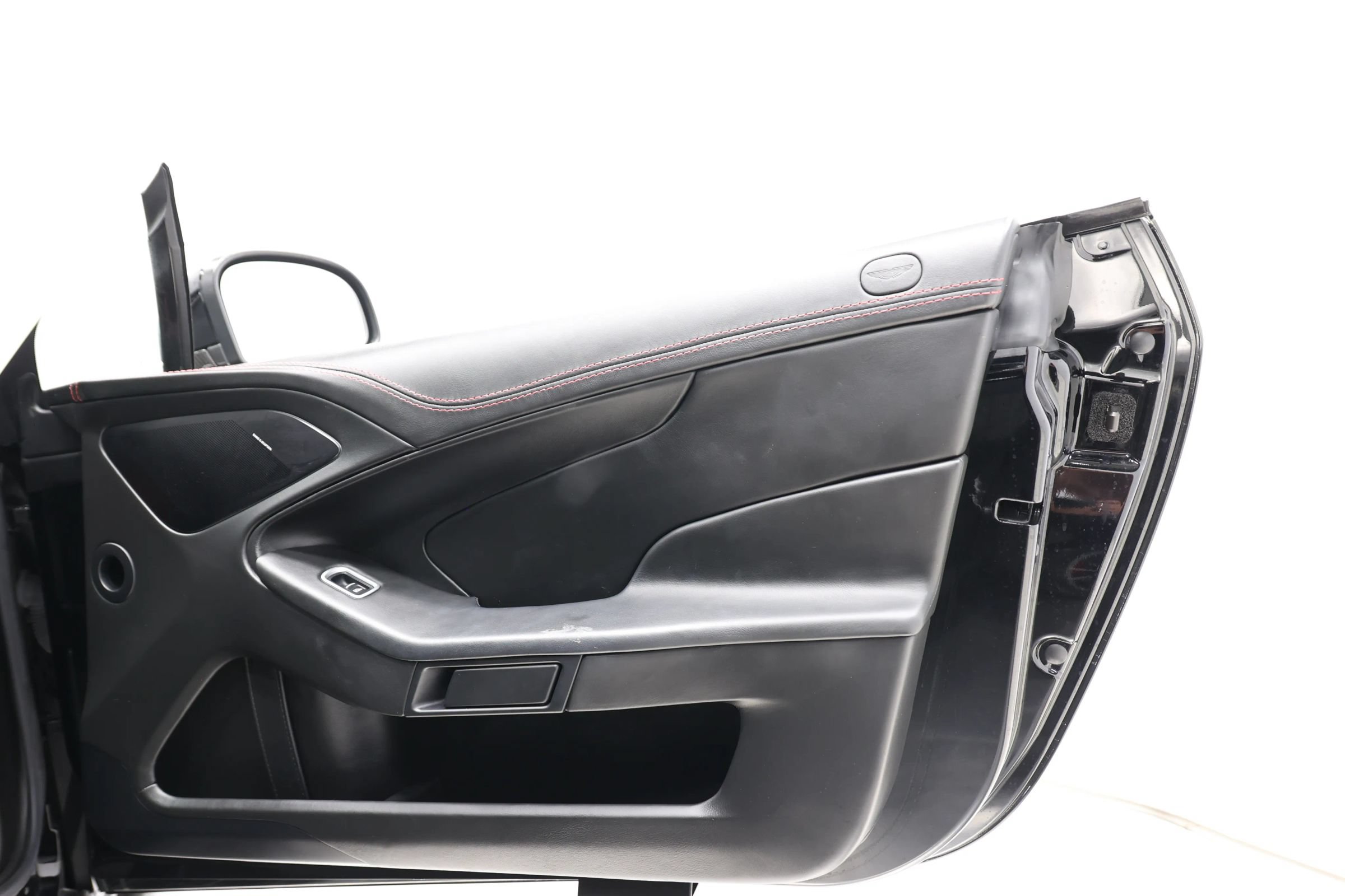 Used 2014 Aston Martin Vanquish Coupe RWD image 67