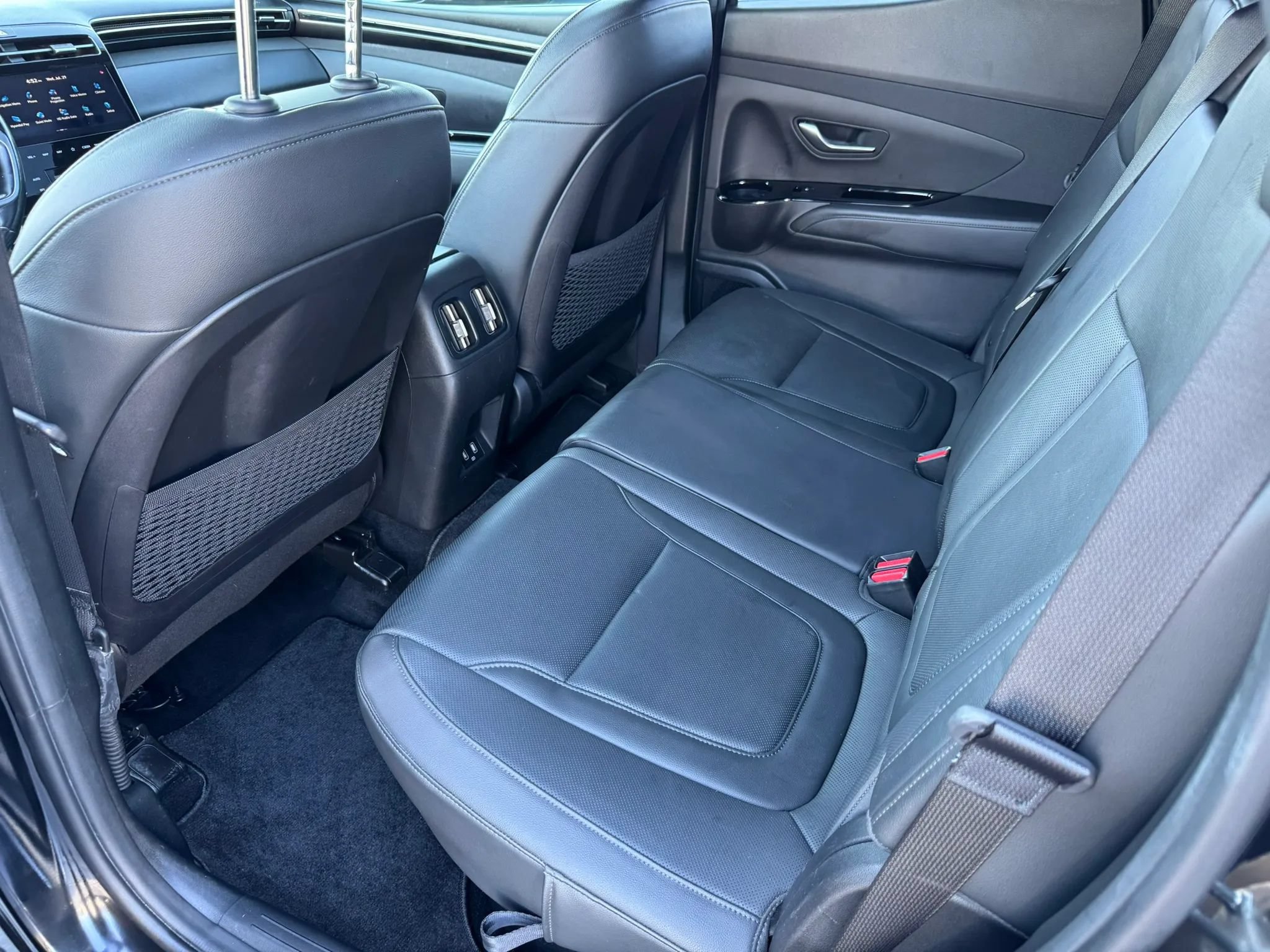 Used 2022 Hyundai Santa Cruz Limited AWD/4WD image 14