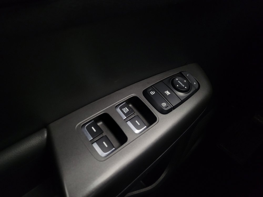 Used 2019 Kia Sportage LX image 25