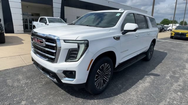New 2026 GMC Yukon XL Elevation w/ Elevation Premium Package AWD/4WD image 6