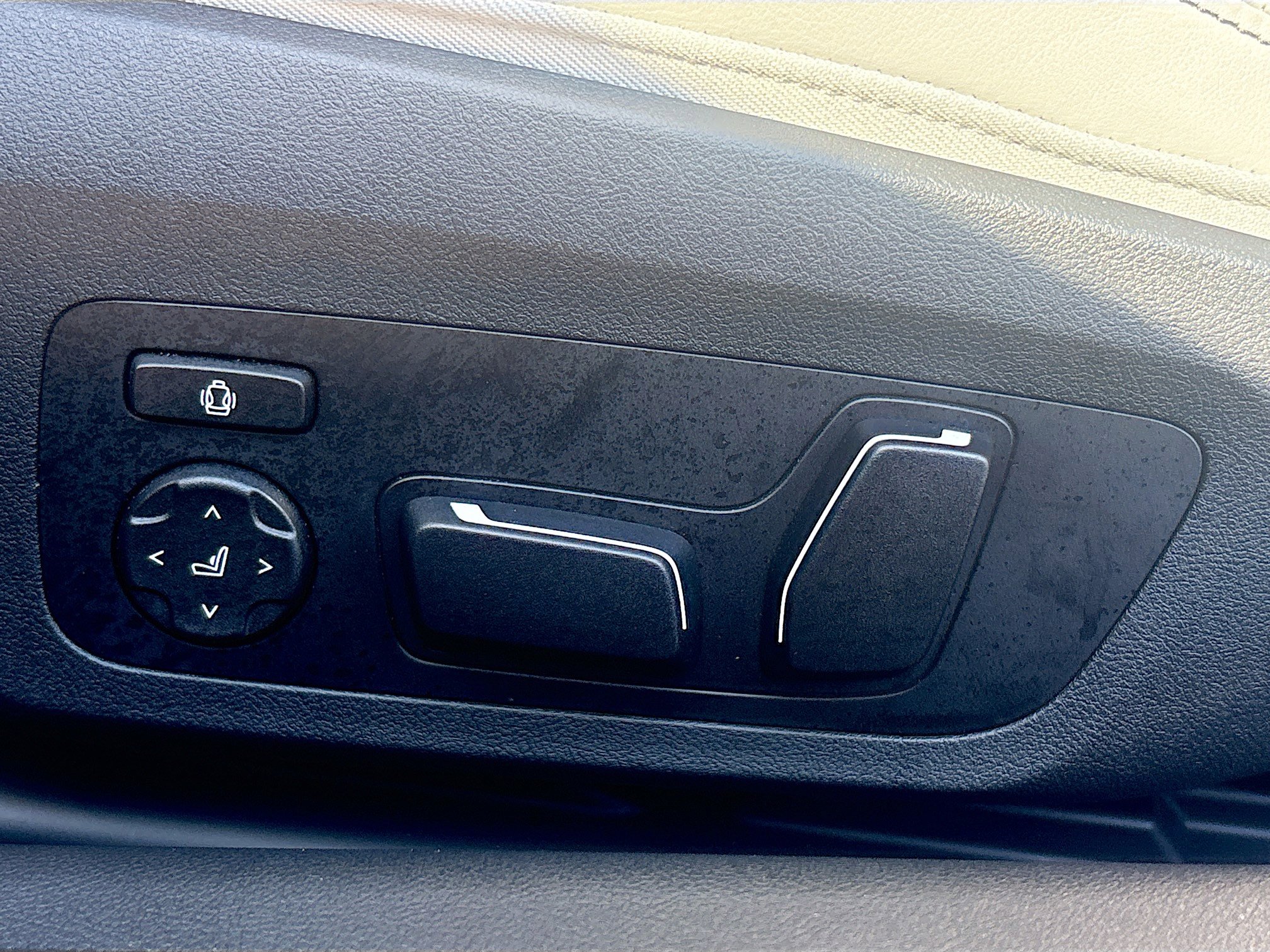 Used 2026 BMW M4 Competition image 24