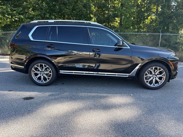 Certified 2026 BMW X7 xDrive40i w/ Executive Package AWD/4WD image 4