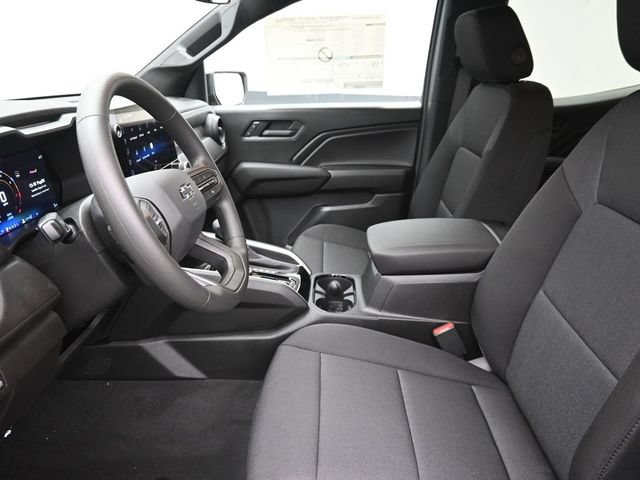 Used 2026 Chevrolet Colorado Trail Boss AWD/4WD image 16