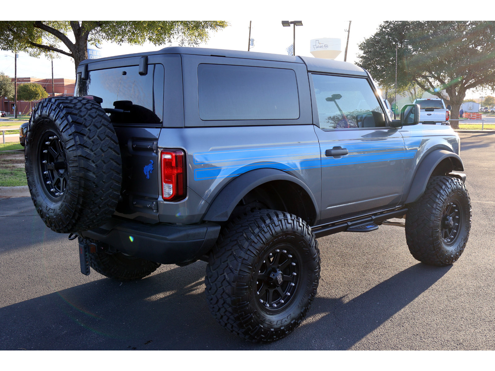 Used 2024 Ford Bronco Black Diamond AWD/4WD image 11