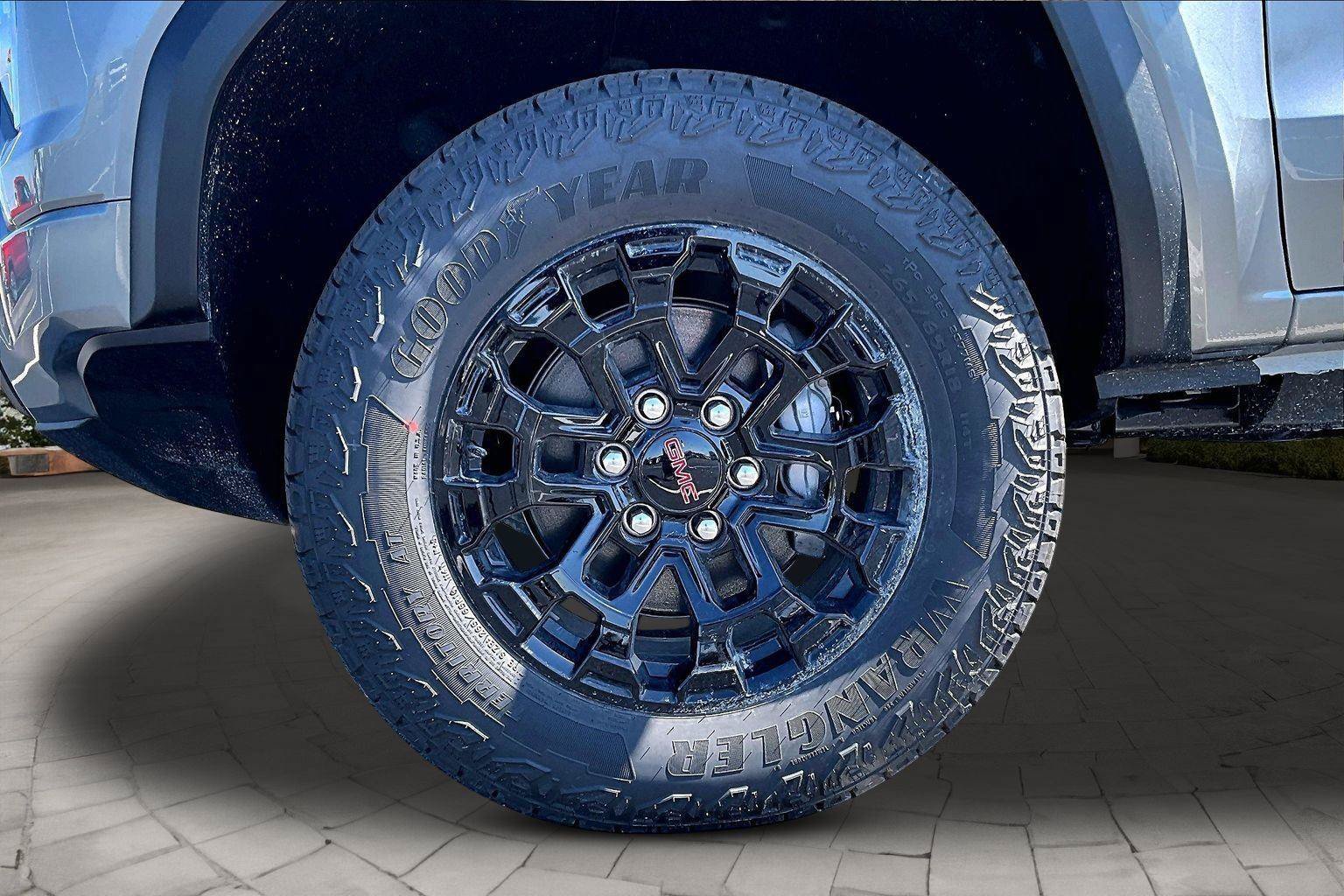 New 2026 GMC Canyon Elevation w/ Convenience Package AWD/4WD image 15