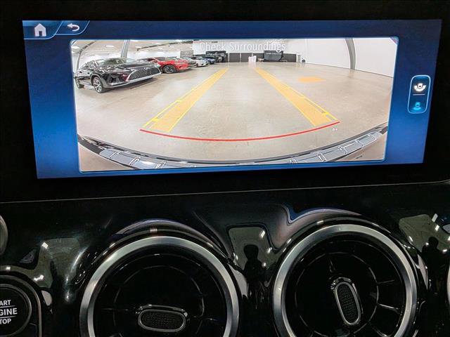 Used 2025 Mercedes-Benz GLA 250 image 13