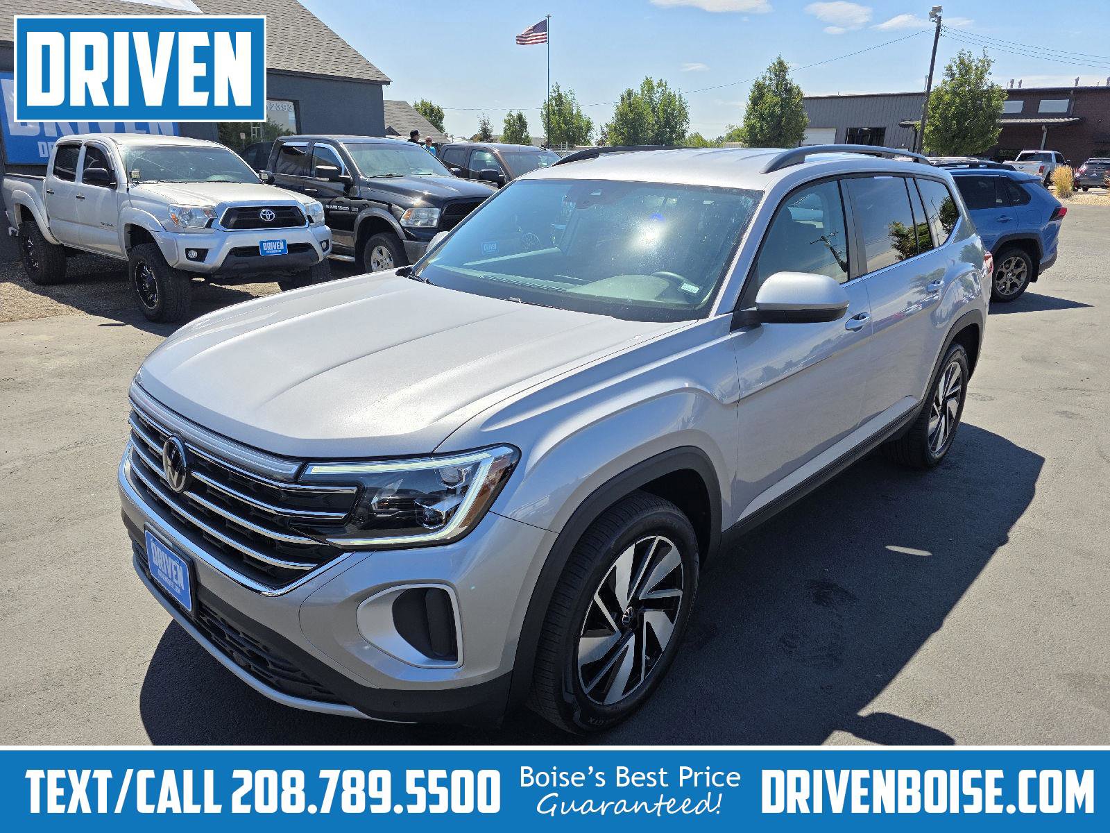 Used 2024 Volkswagen Atlas SE image 1