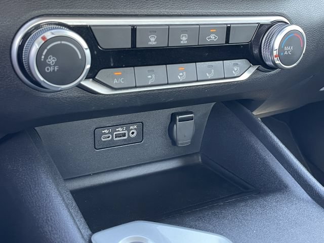 Used 2025 Nissan Altima 2.5 SV FWD image 18