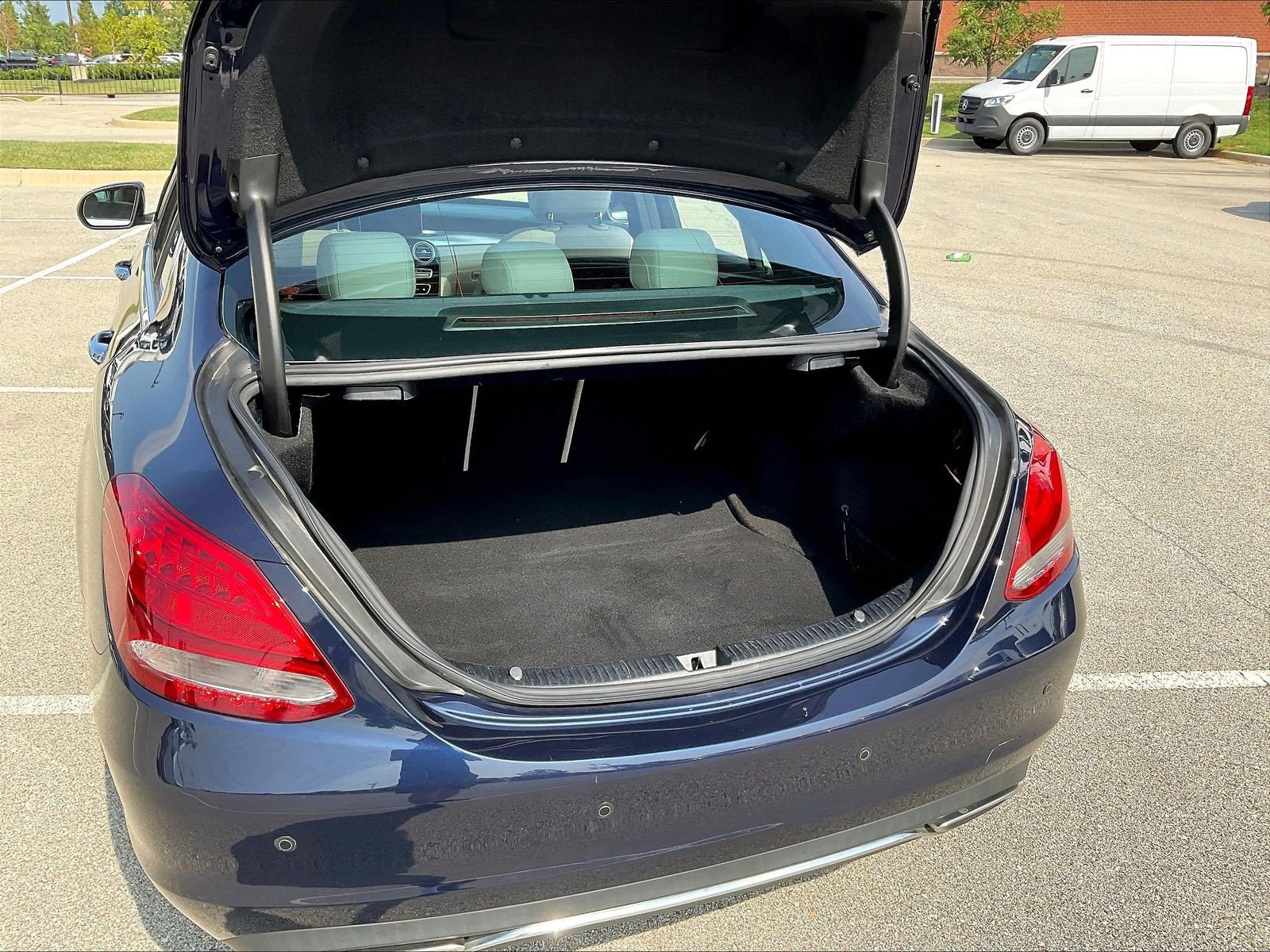Used 2018 Mercedes-Benz C 300 4MATIC Sedan image 40
