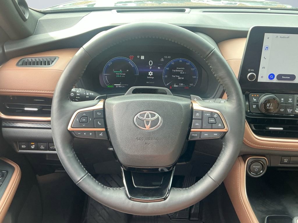 Used 2025 Toyota Grand Highlander MAX Platinum image 14