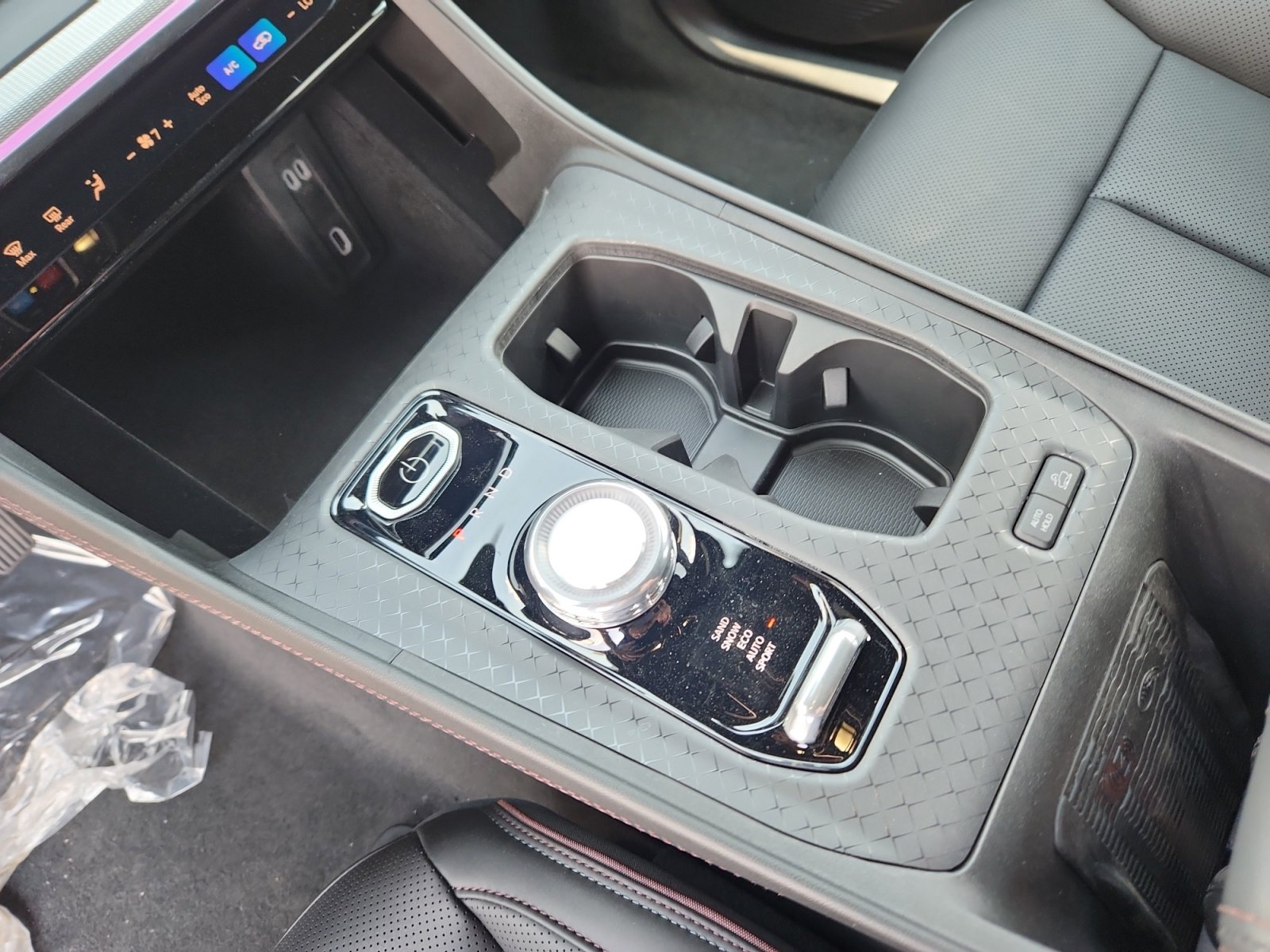 New 2025 Jeep Wagoneer S Launch Edition image 16