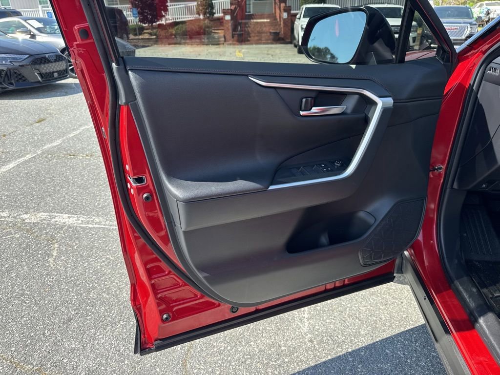 Used 2022 Toyota RAV4 XSE w/ Weather Package AWD/4WD image 26