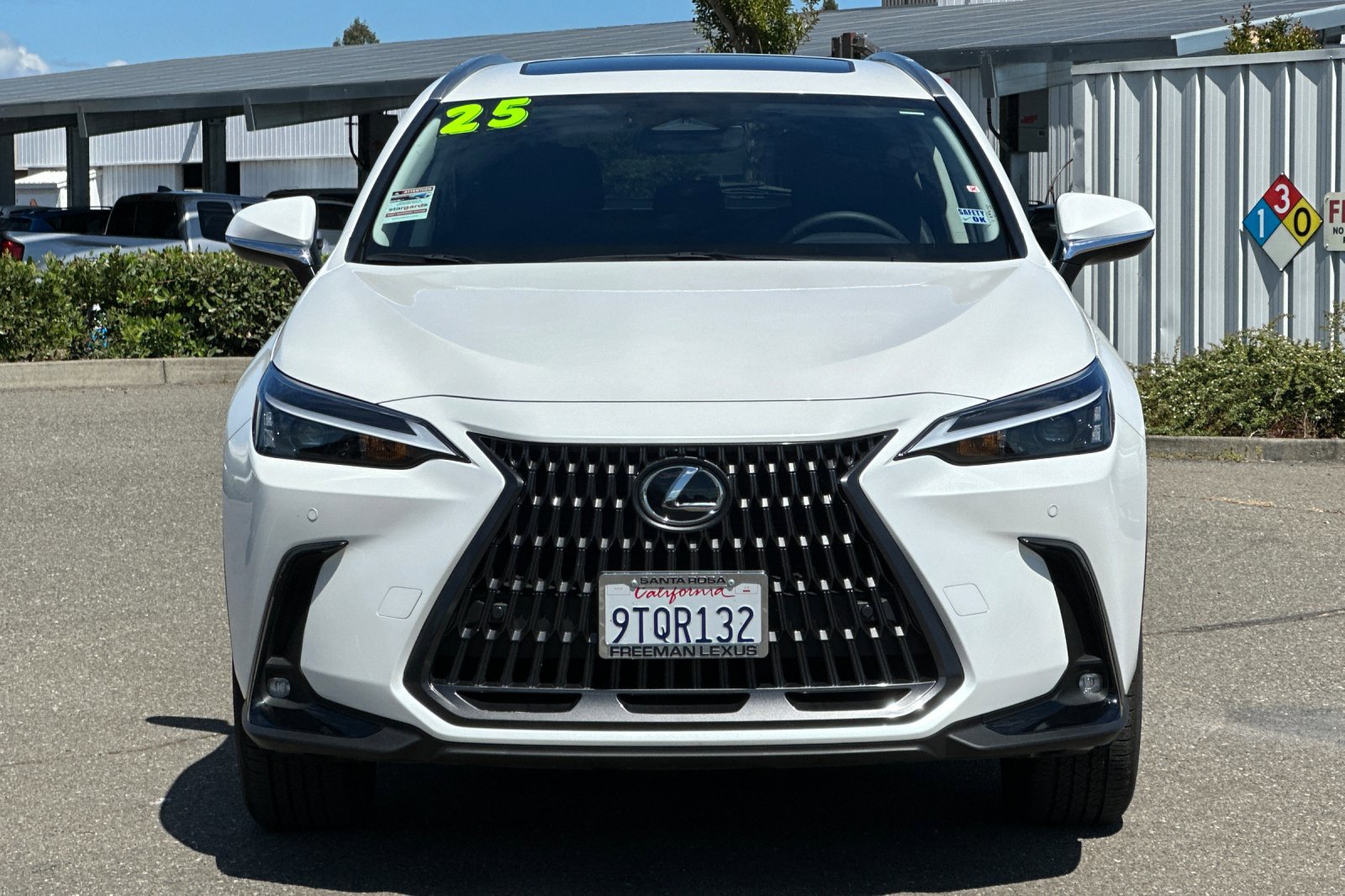 Used 2025 Lexus NX 350h AWD w/ Cold Area Package image 9