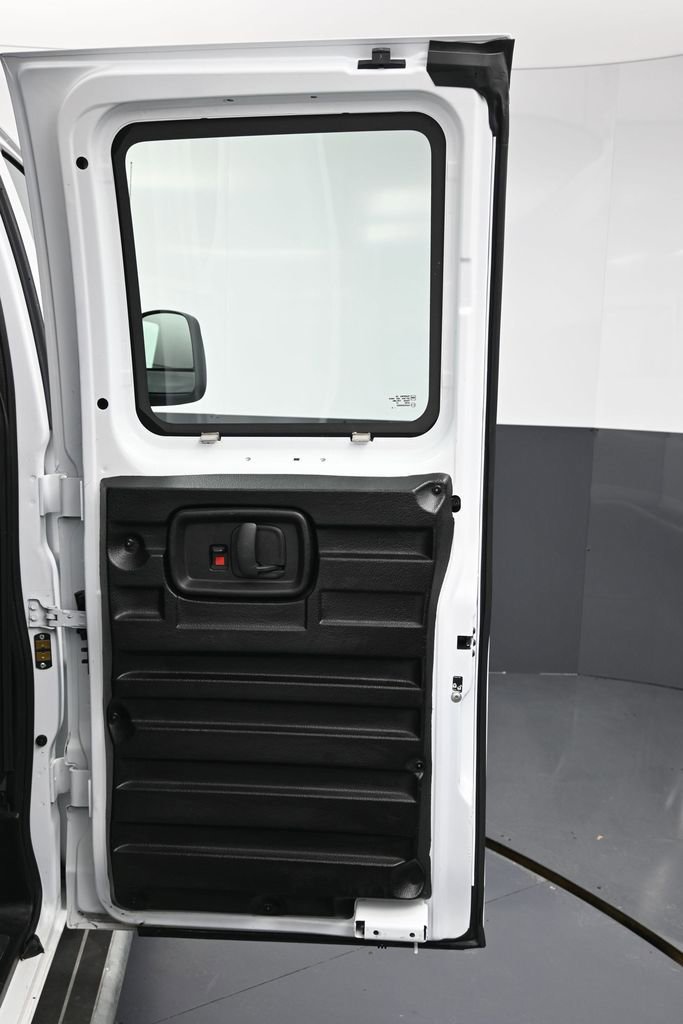 Used 2024 GMC Savana 2500 w/ Driver Convenience Package image 31