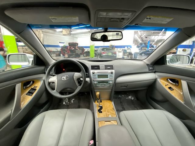 Used 2007 Toyota Camry XLE FWD image 29