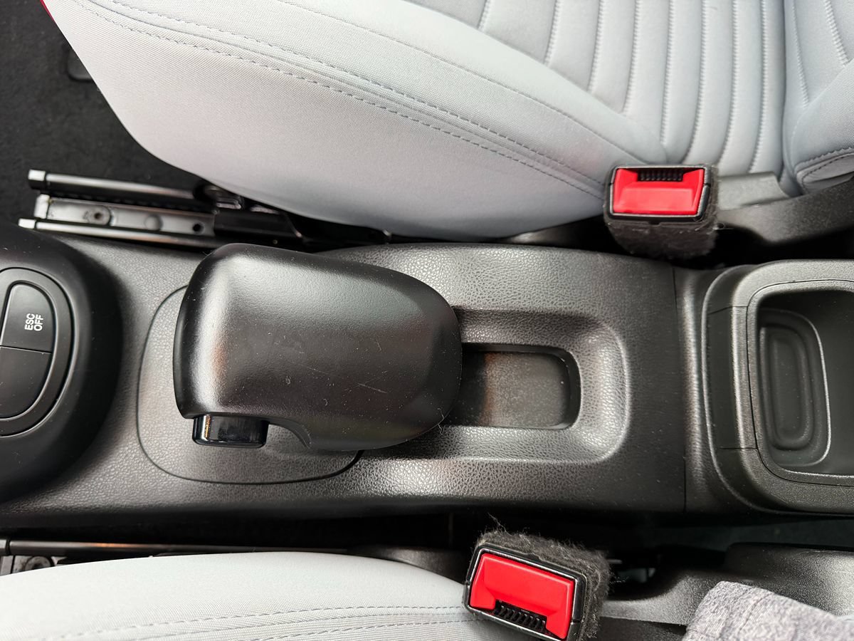 Used 2014 FIAT 500L Easy FWD image 19