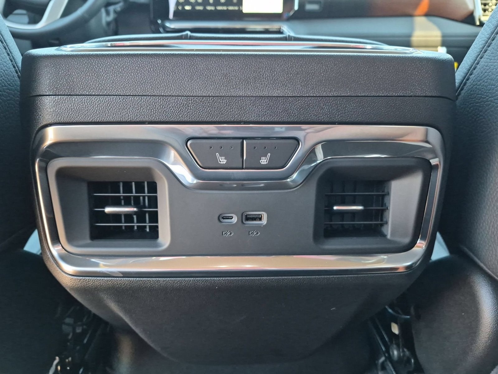 New 2026 GMC Sierra 2500 Denali w/ Denali Reserve Package AWD/4WD image 28