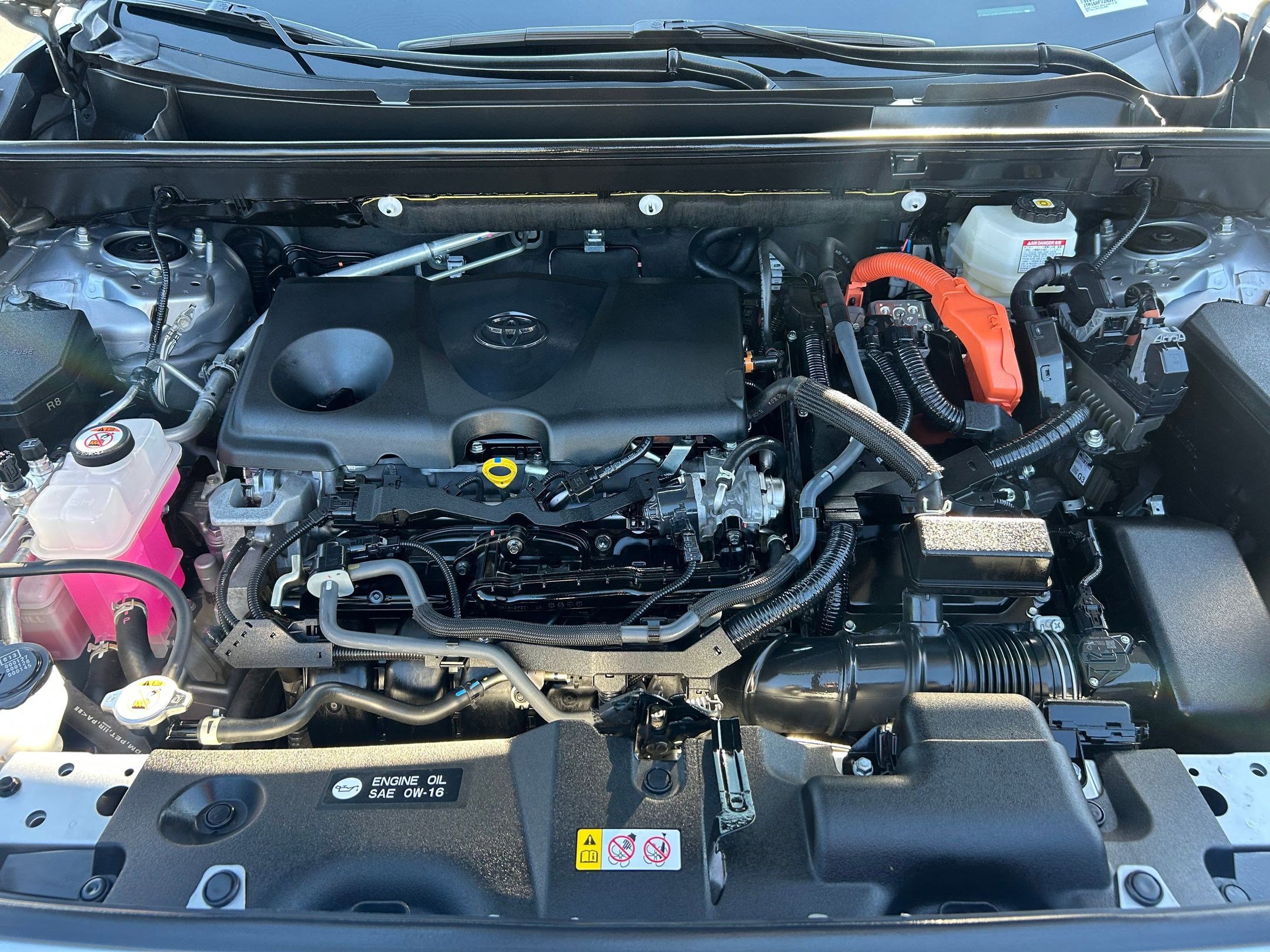 Certified 2022 Toyota RAV4 SE image 31