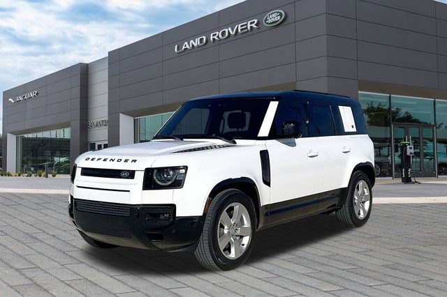 Used 2024 Land Rover Defender 110 X-Dynamic SE image 1