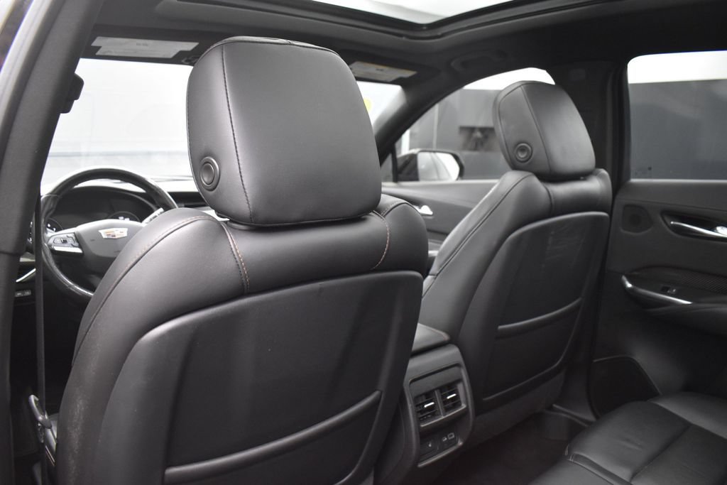 Used 2020 Cadillac XT4 Sport AWD/4WD image 31