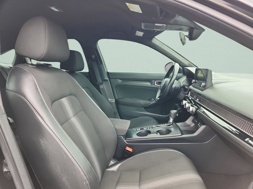 Used 2023 Honda Civic Sport image 18