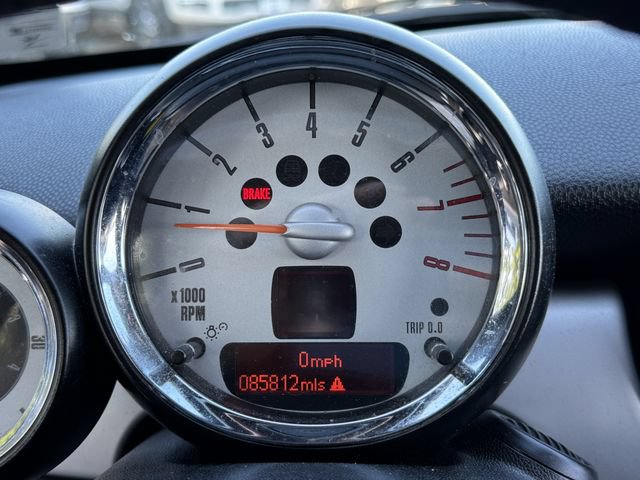Used 2013 MINI Cooper Roadster FWD image 18