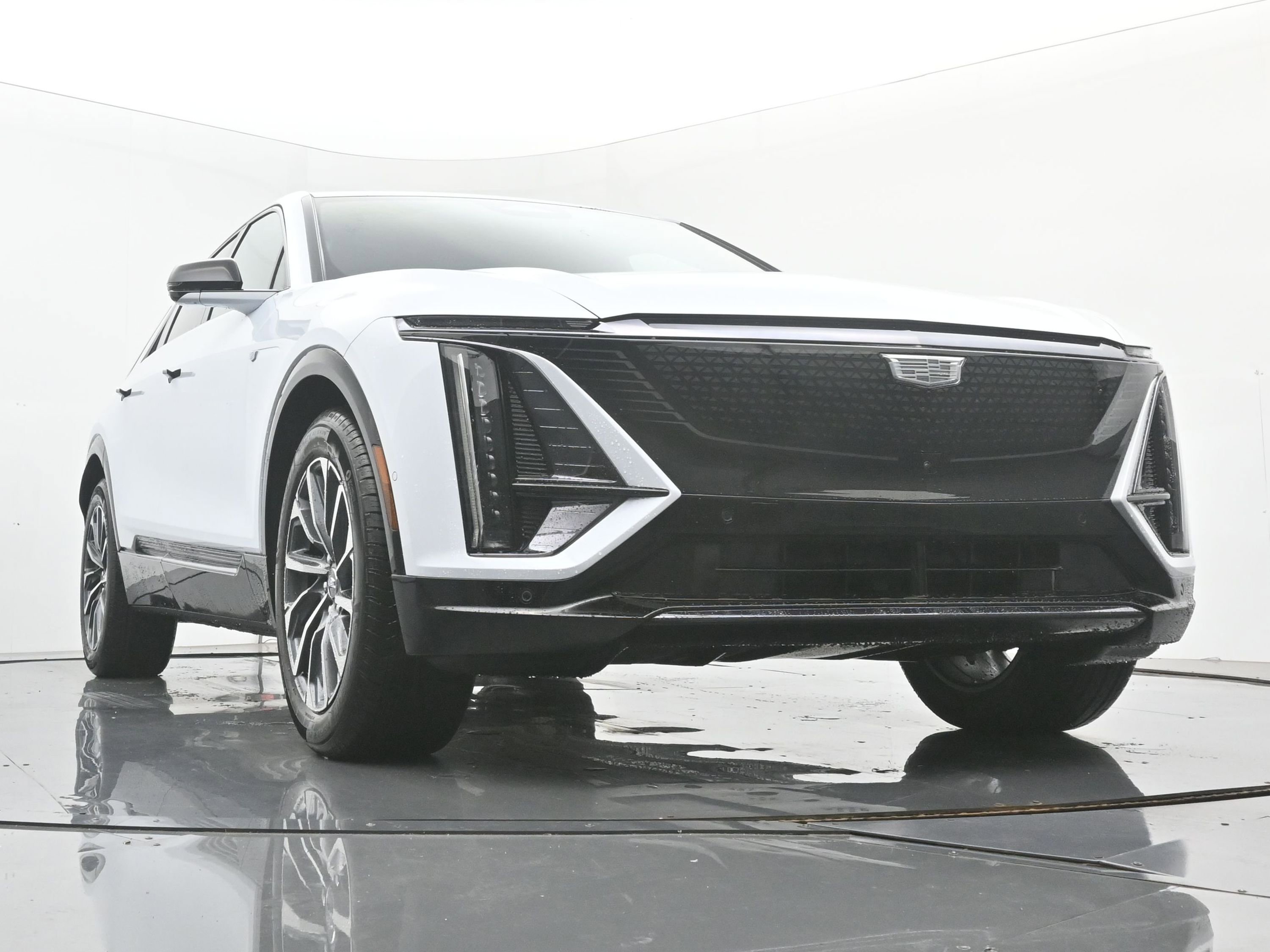 New 2026 Cadillac Lyriq Sport image 22