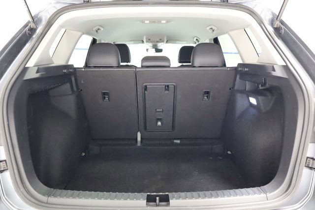 Used 2024 Volkswagen Taos SE FWD image 29