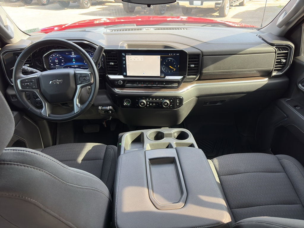 Used 2023 Chevrolet Silverado 1500 RST AWD/4WD image 10