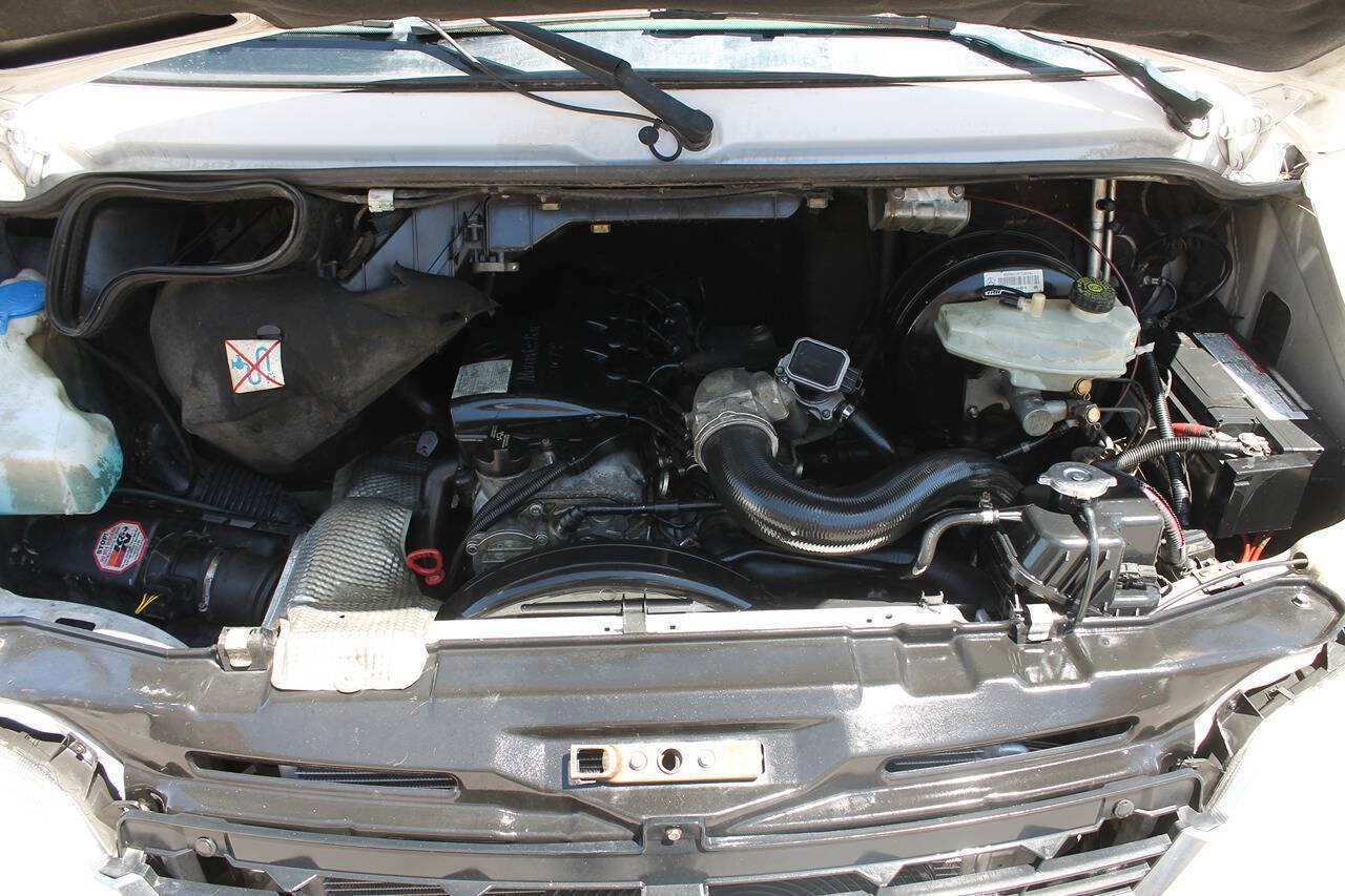 Used 2006 Dodge Sprinter 3500 w/ PWR Convenience Group RWD image 10