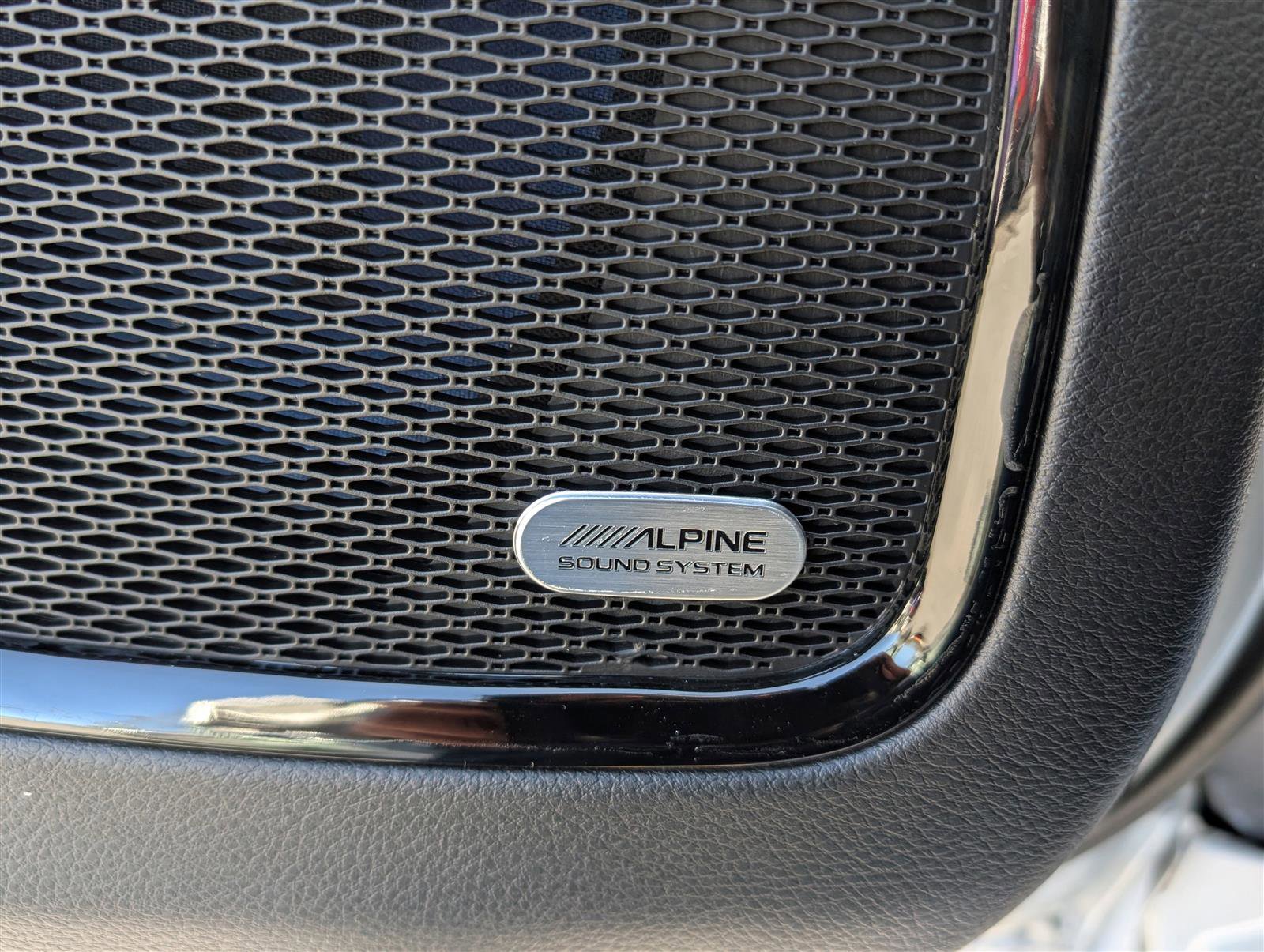 New 2025 Jeep Compass Limited w/ High Altitude Package image 14