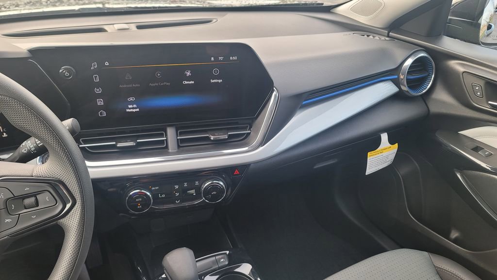 Used 2026 Chevrolet Trax LT FWD image 21