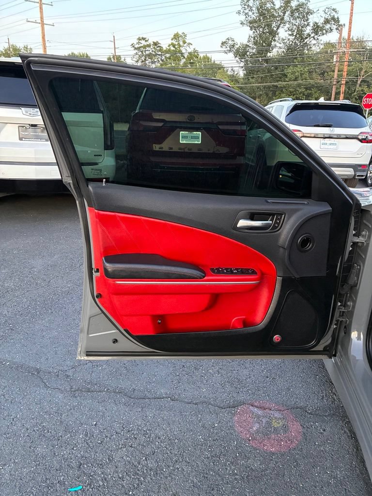 Used 2018 Dodge Charger R/T Scat Pack RWD image 52