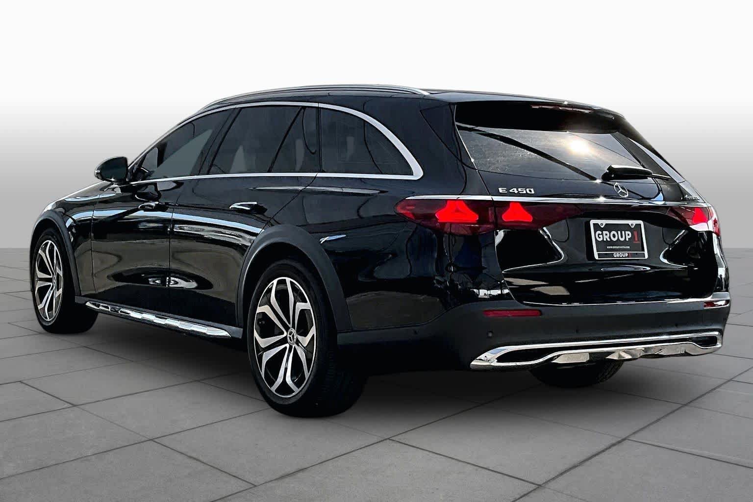 Used 2025 Mercedes-Benz E 450 4MATIC All-Terrain Wagon image 12