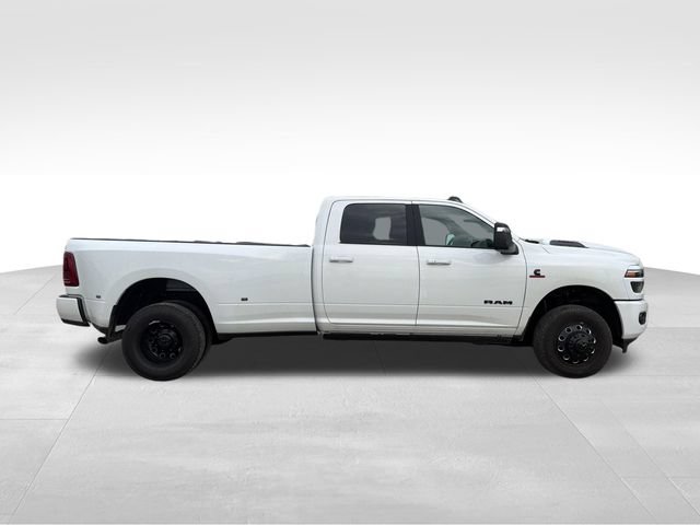 Used 2026 RAM 3500 Laramie AWD/4WD image 5