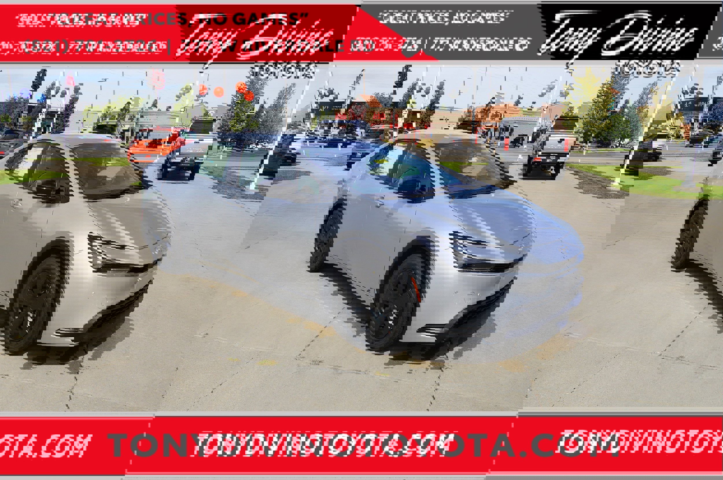 New 2026 Toyota Prius LE image 1