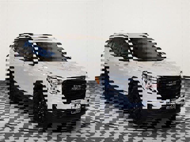 Used 2024 GMC Terrain SLT w/ Elevation Edition image 1
